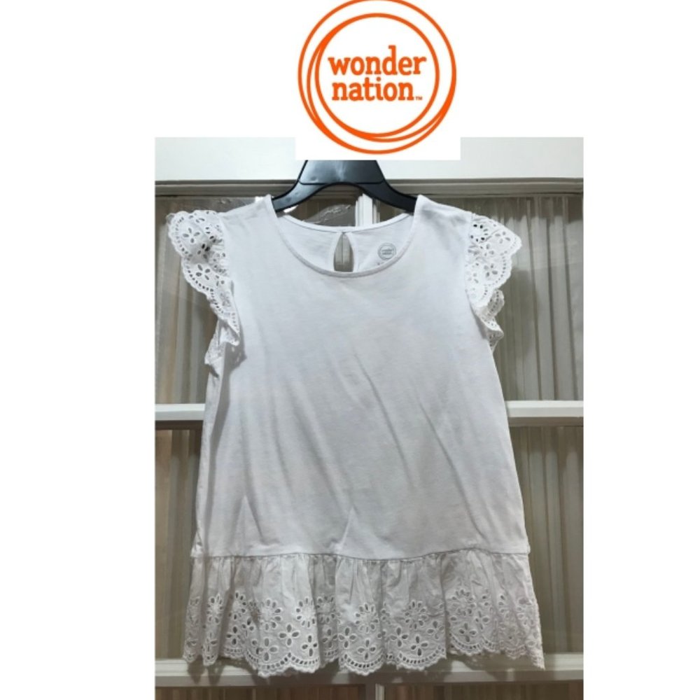 Wonder Nation white short-sleeve top; girls' size XL